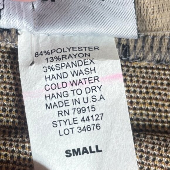 NY Invasion Plaid Mini Skirt Womens Small Brown New WOT Side Pockets - Picture 8 of 8